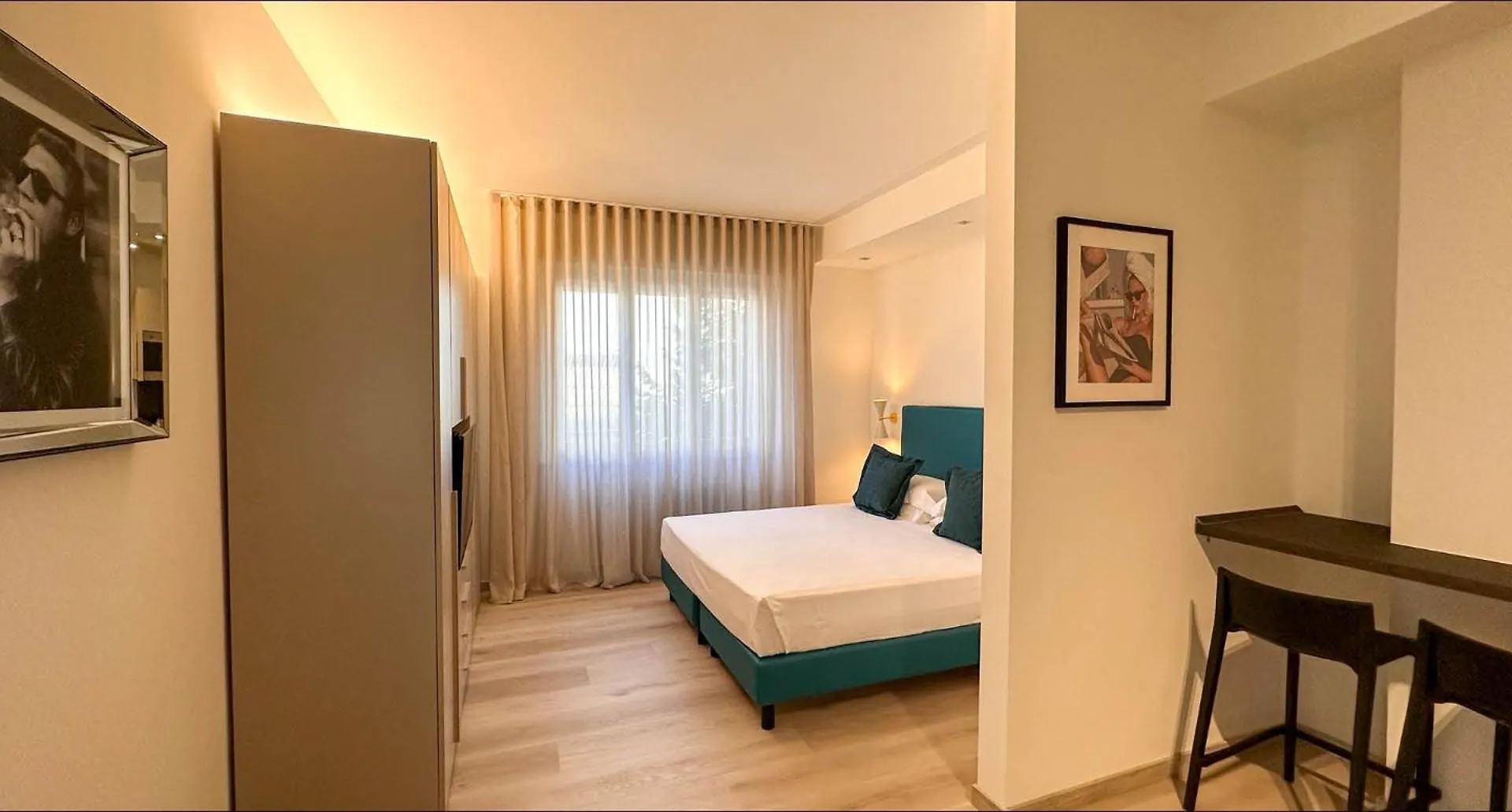 Residence Lungomare - Charming Apartments Riccione