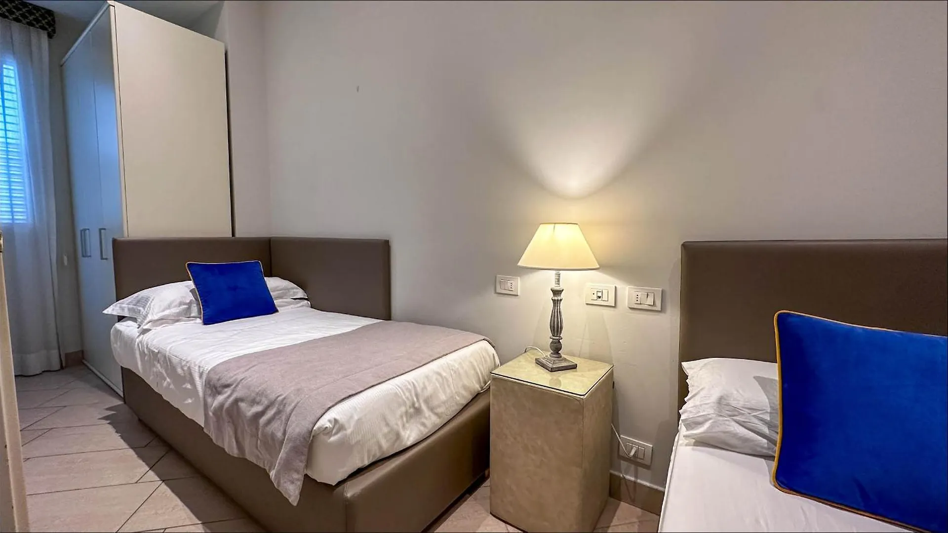 Residence Lungomare - Charming Apartments Riccione