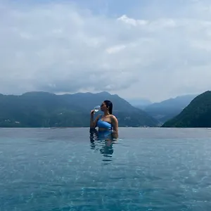 Hotel Paradiso