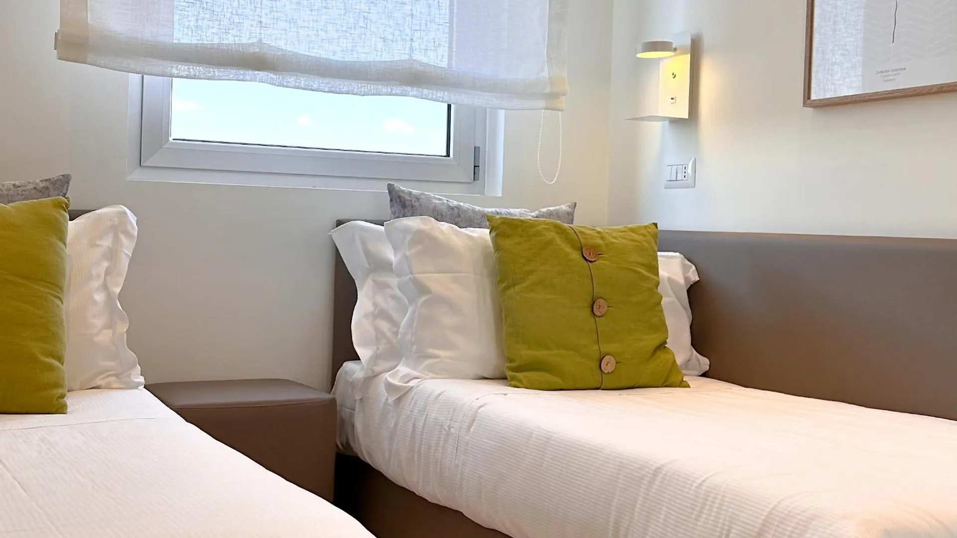 Residence Lungomare Riccione 4*,