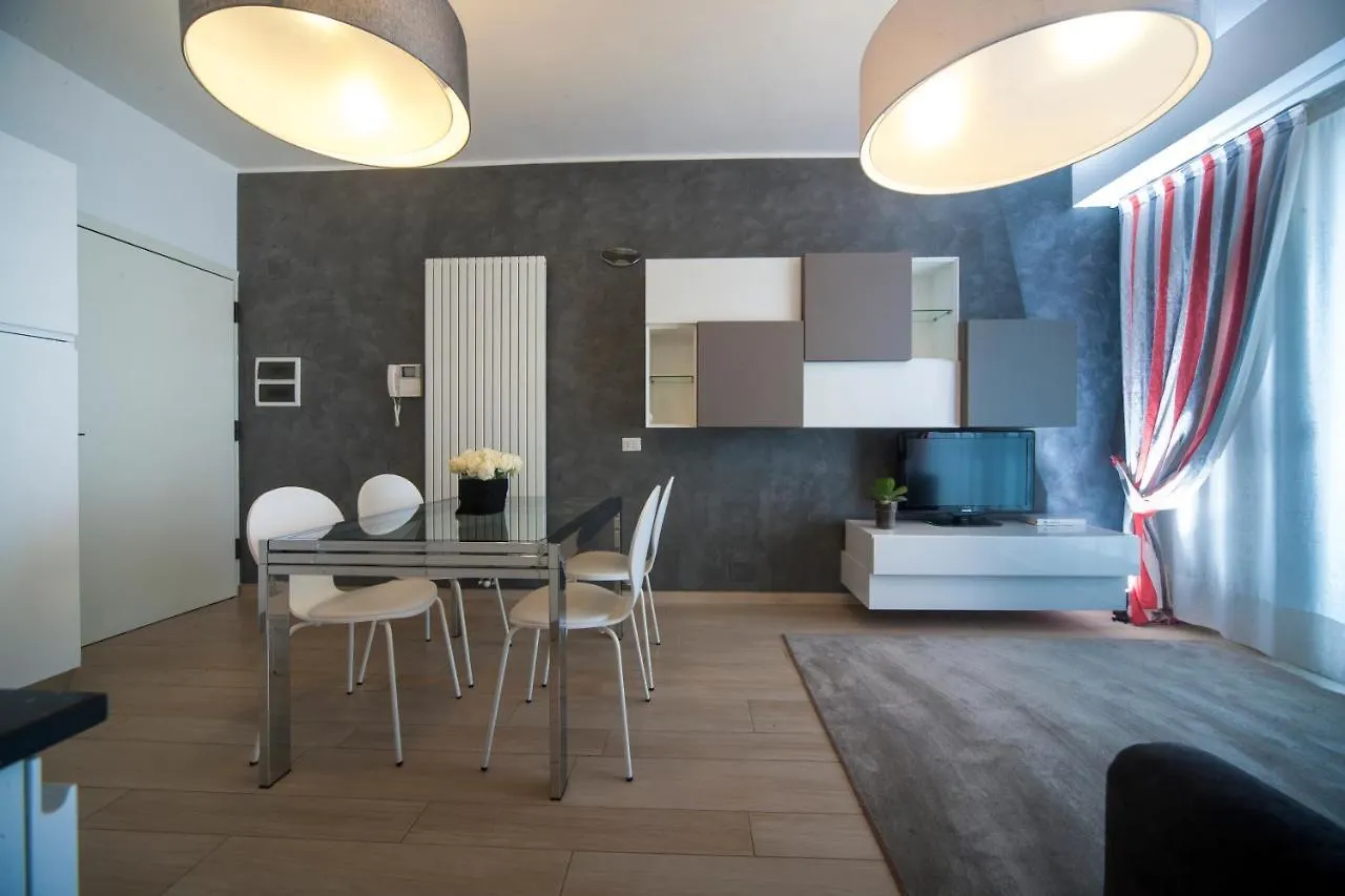 Residence Lungomare - Charming Apartments Riccione